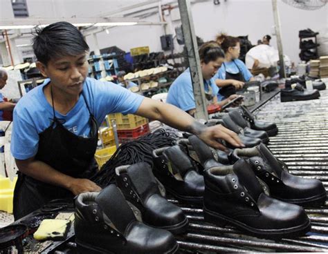 Watch the Making of Brogues in the Philippines' Shoe Capital.